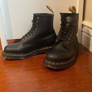 Dr. Martens 1460 Women’s Lace Up Boots Size 9